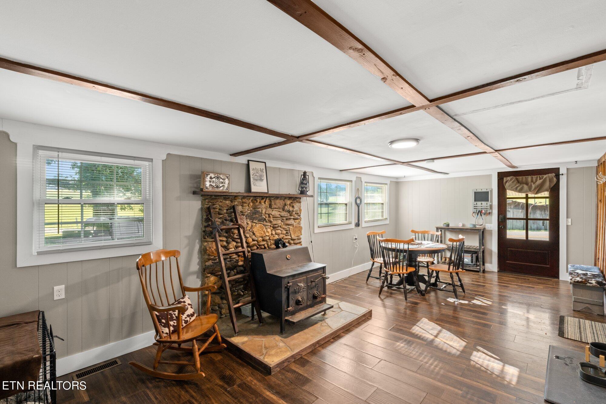 18505 Sunnyside Road Philadelphia, TN 37846 - Photo 37 of 38 18505-Sunnyside-Rd-Philadelphia-TN-10 (1