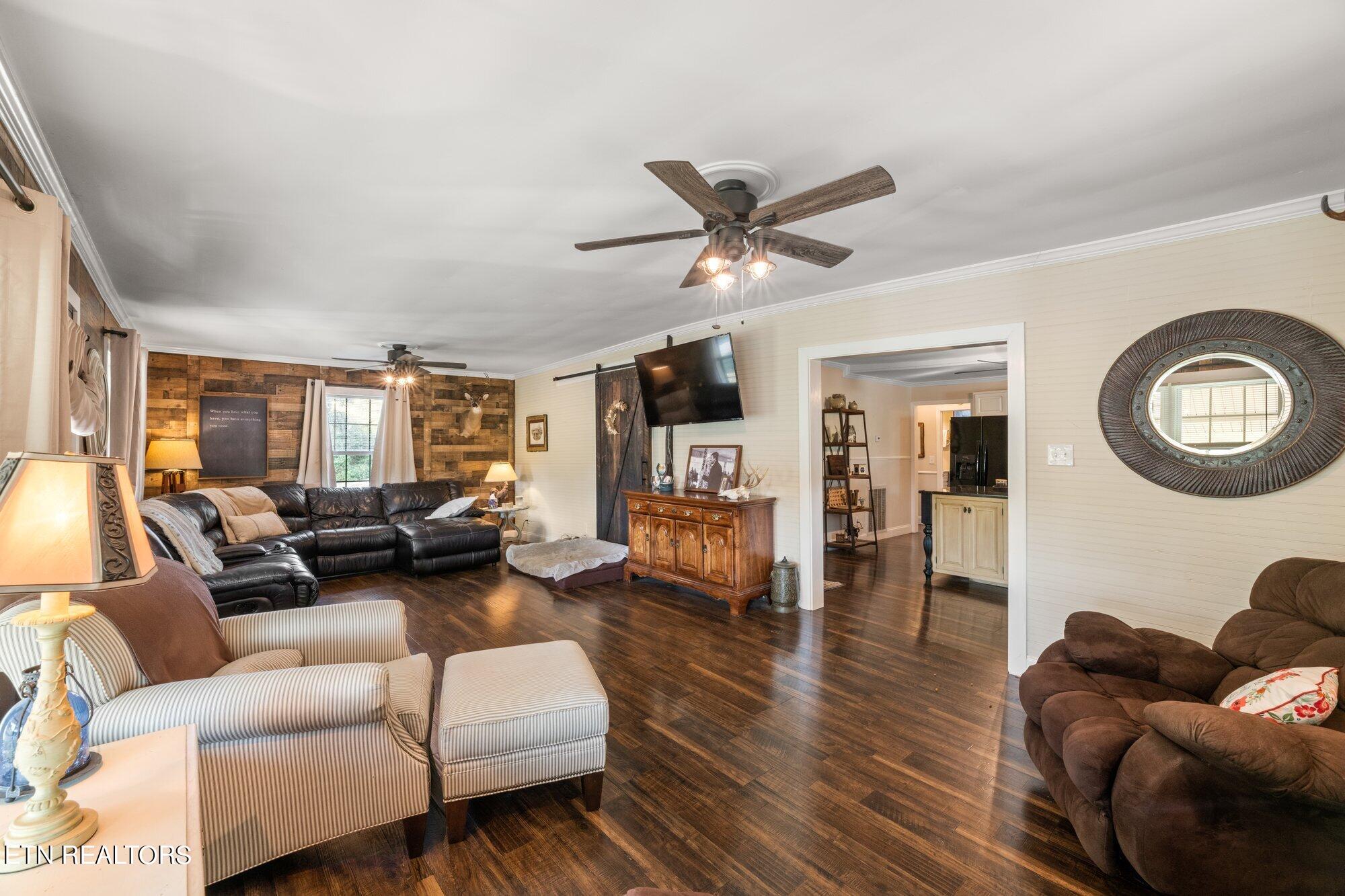 18505 Sunnyside Road Philadelphia, TN 37846 - Photo 4 of 38 18505-Sunnyside-Rd-Philadelphia-TN-3 (1)