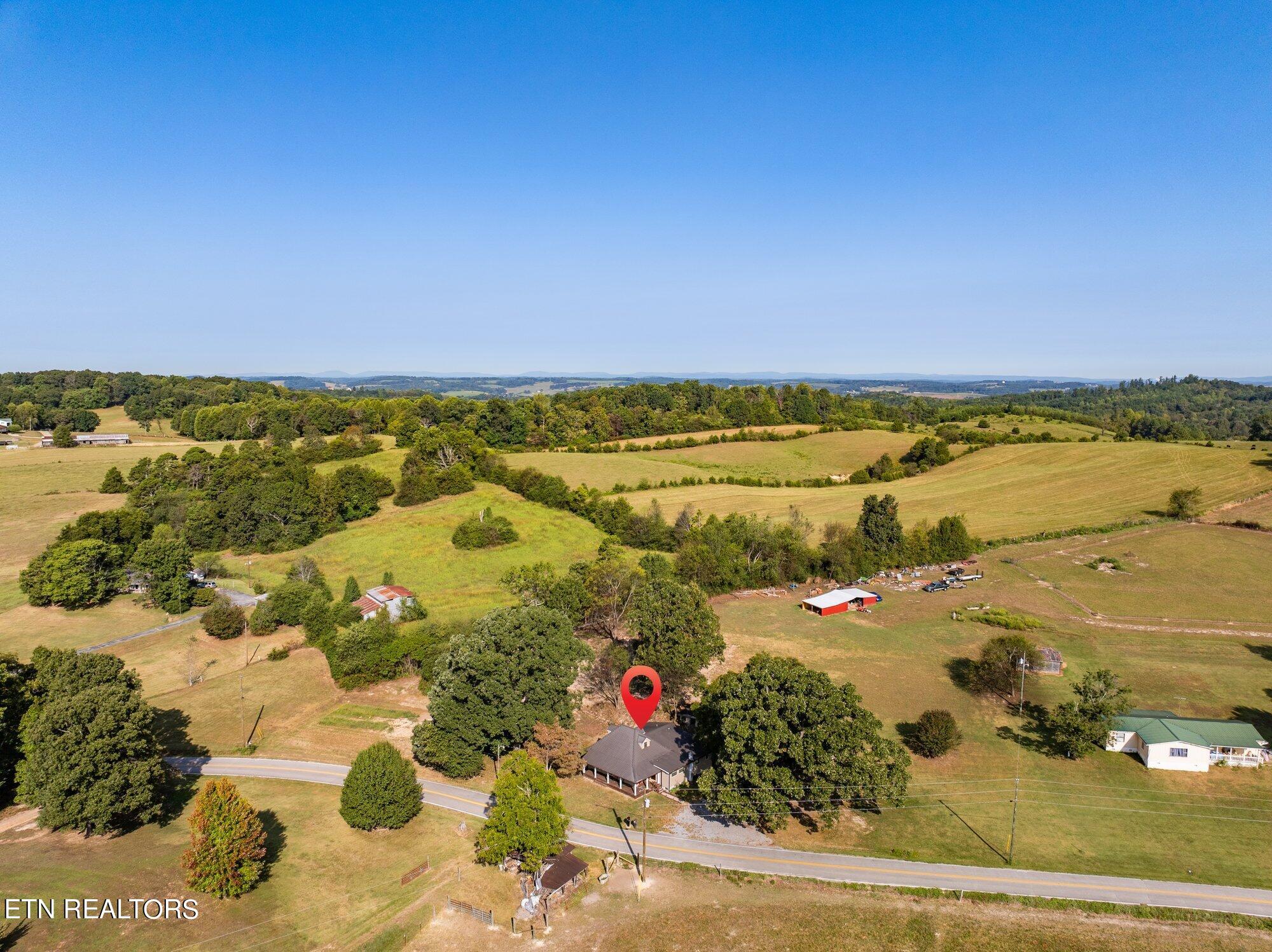 18505 Sunnyside Road Philadelphia, TN 37846 - Photo 10 of 38 18505-Sunnyside-Rd-Philadelphia-TN-38