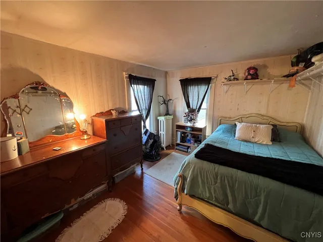 $279,900 | 194 East Albany Street, Oswego, NY 13126