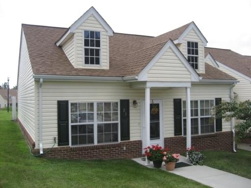 21 Hunters Ridge Lane Rocky Mount, VA 24151 - Photo 2 of 24 24 Front of Home