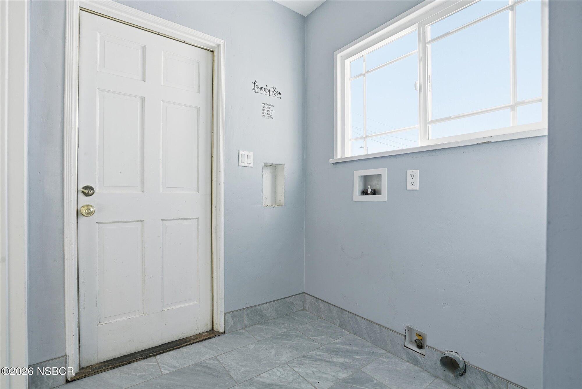 308 West Mill Street Santa Maria, CA 93458 - Photo 11 of 23 20-308W_Mill_18