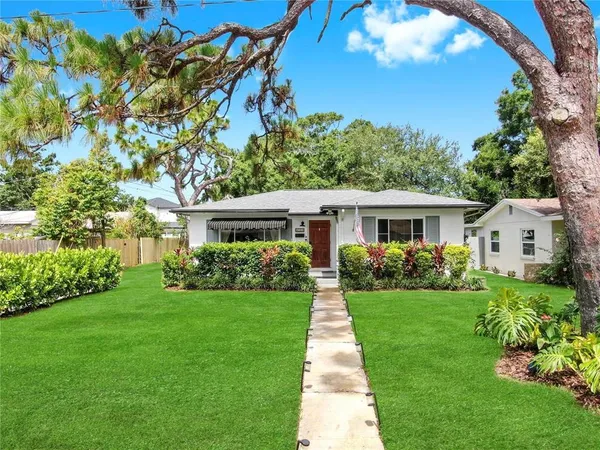 $554,900 | 4020 Queen Street North, St. Petersburg, FL 33714