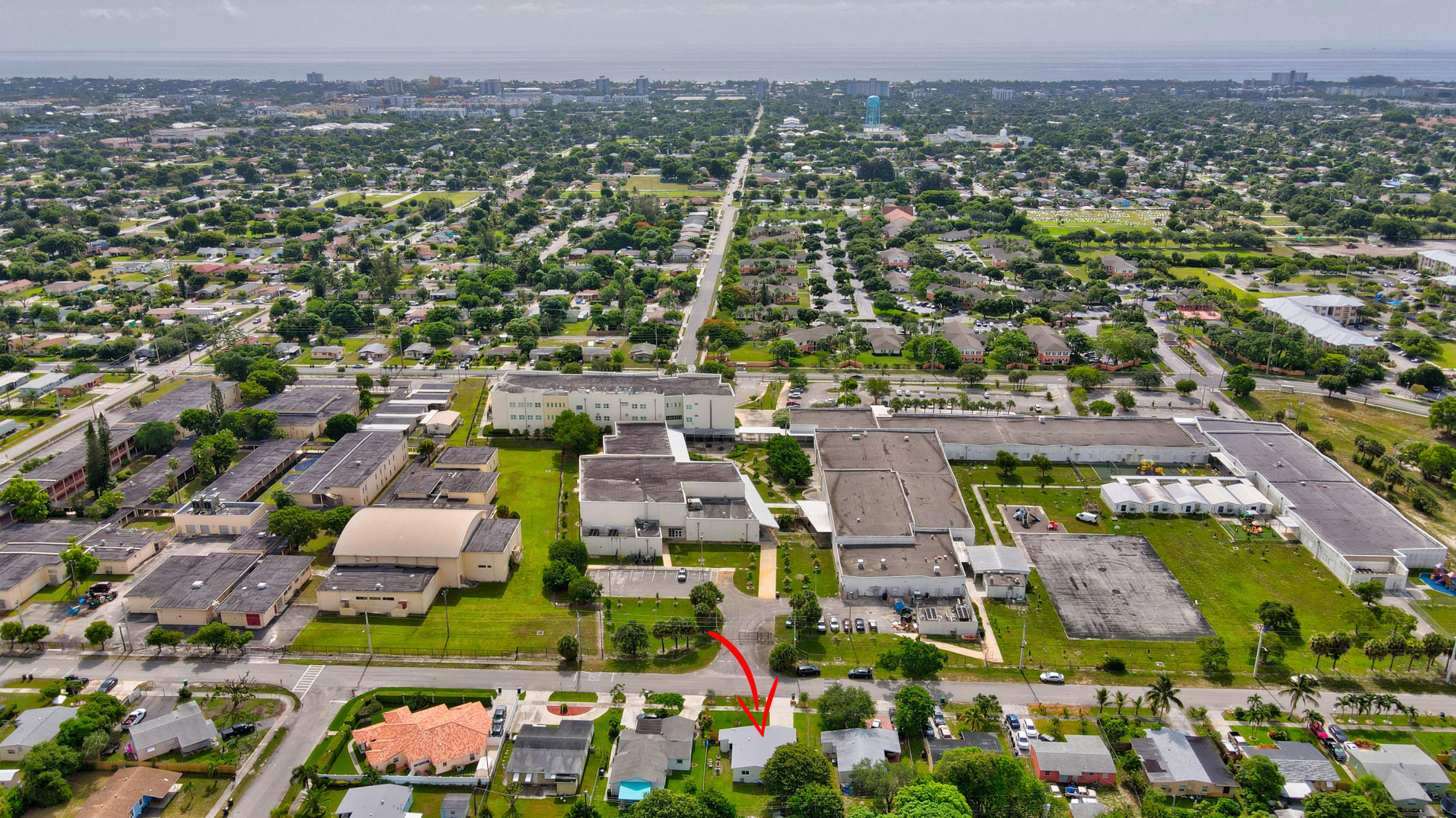 418 Southwest 14th Avenue Delray Beach, FL 33444 - Photo 23 of 29 Approximately 2 Miles From The Beach