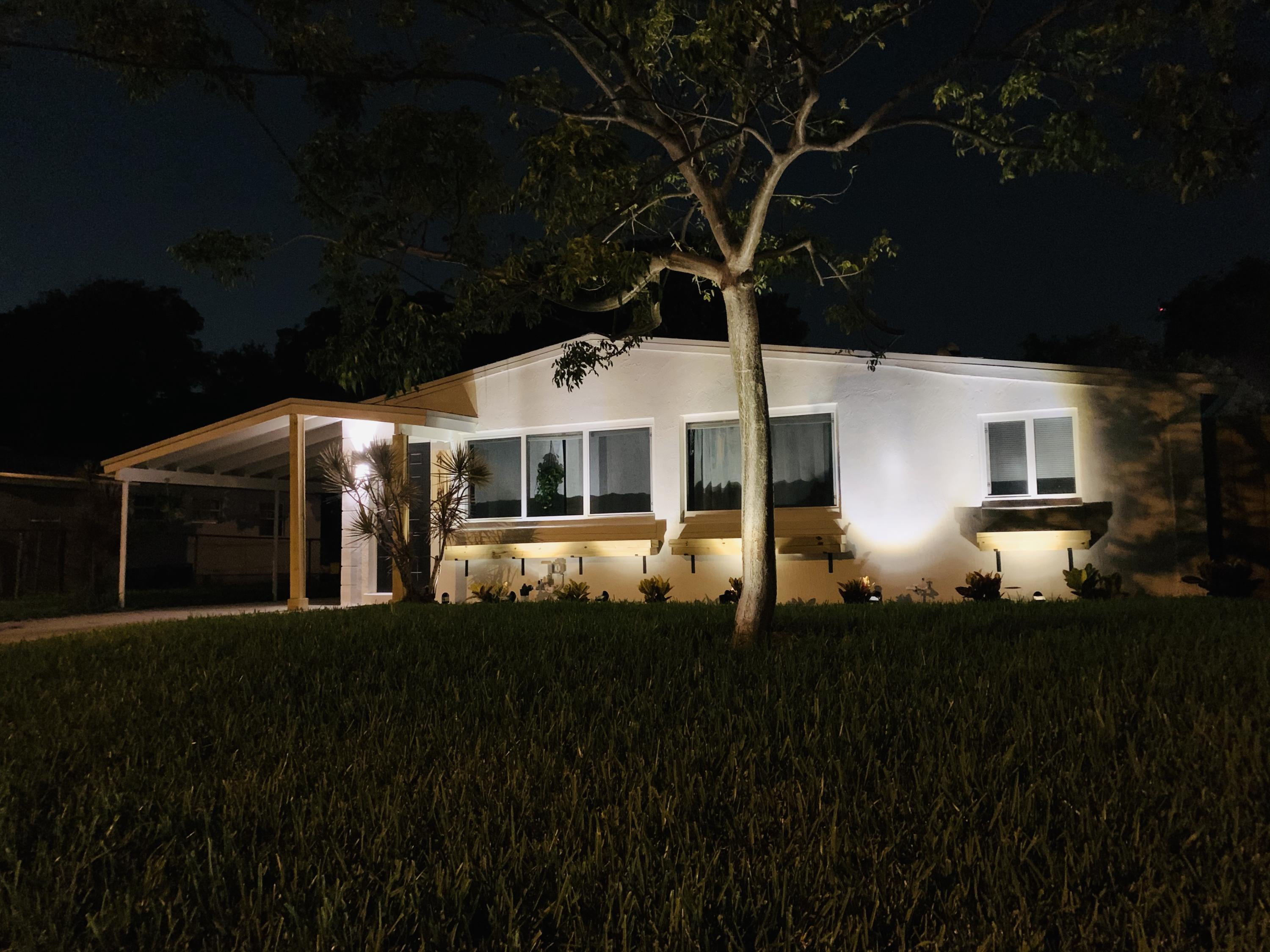 418 Southwest 14th Avenue Delray Beach, FL 33444 - Photo 27 of 29 Evening Landscape