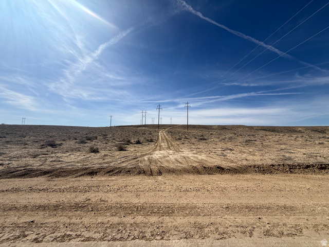 3100 East 5600 Goose Ranch Road South Vernal, UT 84078 - Photo 5 of 16 View of yard