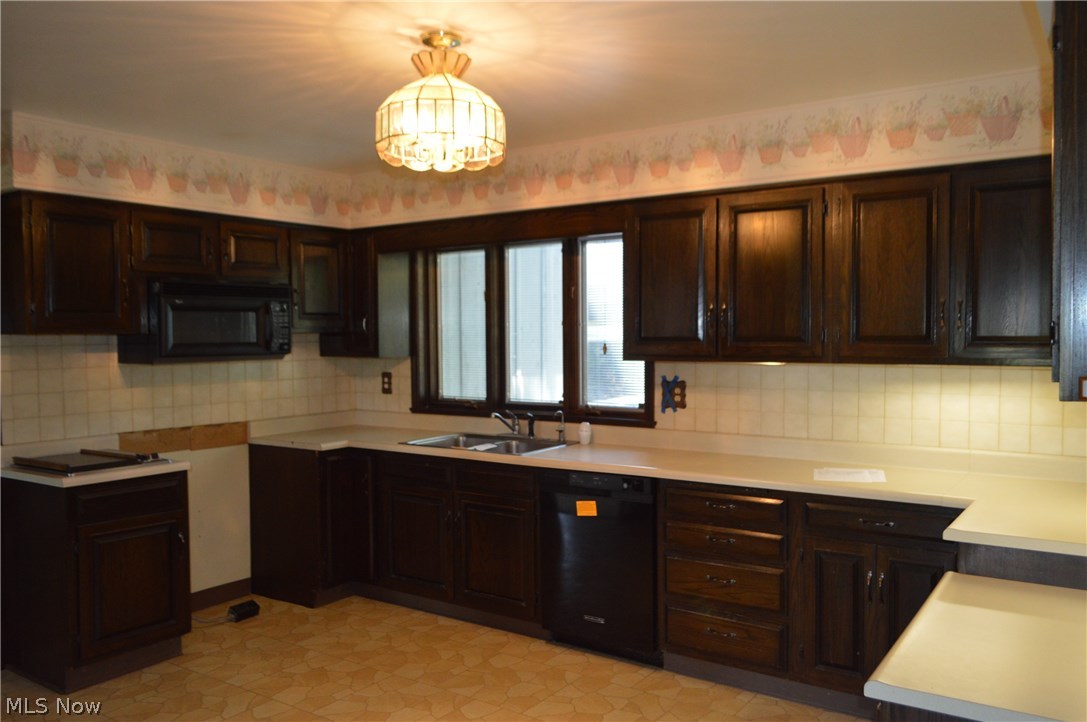 3401 Limerick Road Clyde, OH 43410 - Photo 3 of 24 Gallery Image 3