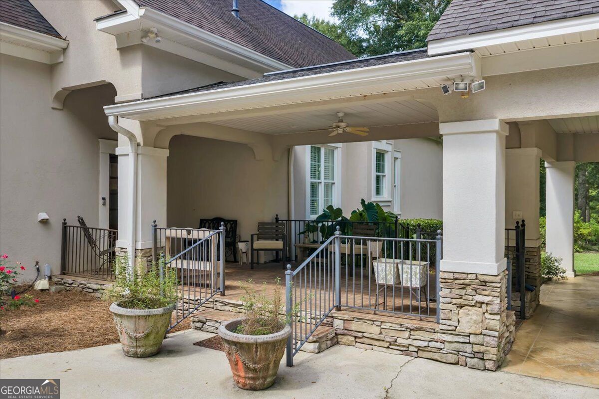 205 Walton Chase Perry, GA 31069 - Photo 9 of 82 Gallery Image 9