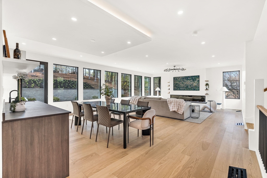 173 Fairfield Street Needham, MA 02492 - Photo 12 of 39