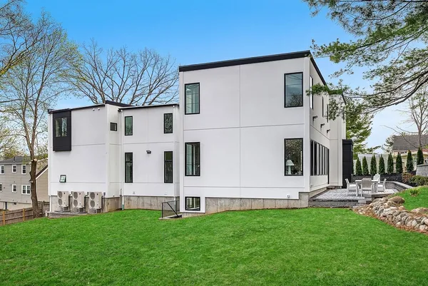 $3,295,000 | 173 Fairfield Street, Needham, MA 02492