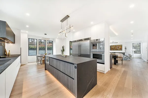 $3,295,000 | 173 Fairfield Street, Needham, MA 02492