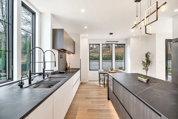 $3,295,000 | 173 Fairfield Street, Needham, MA 02492