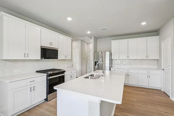 $2,095 | 711 Dotty Drive, McKinney, TX 75071