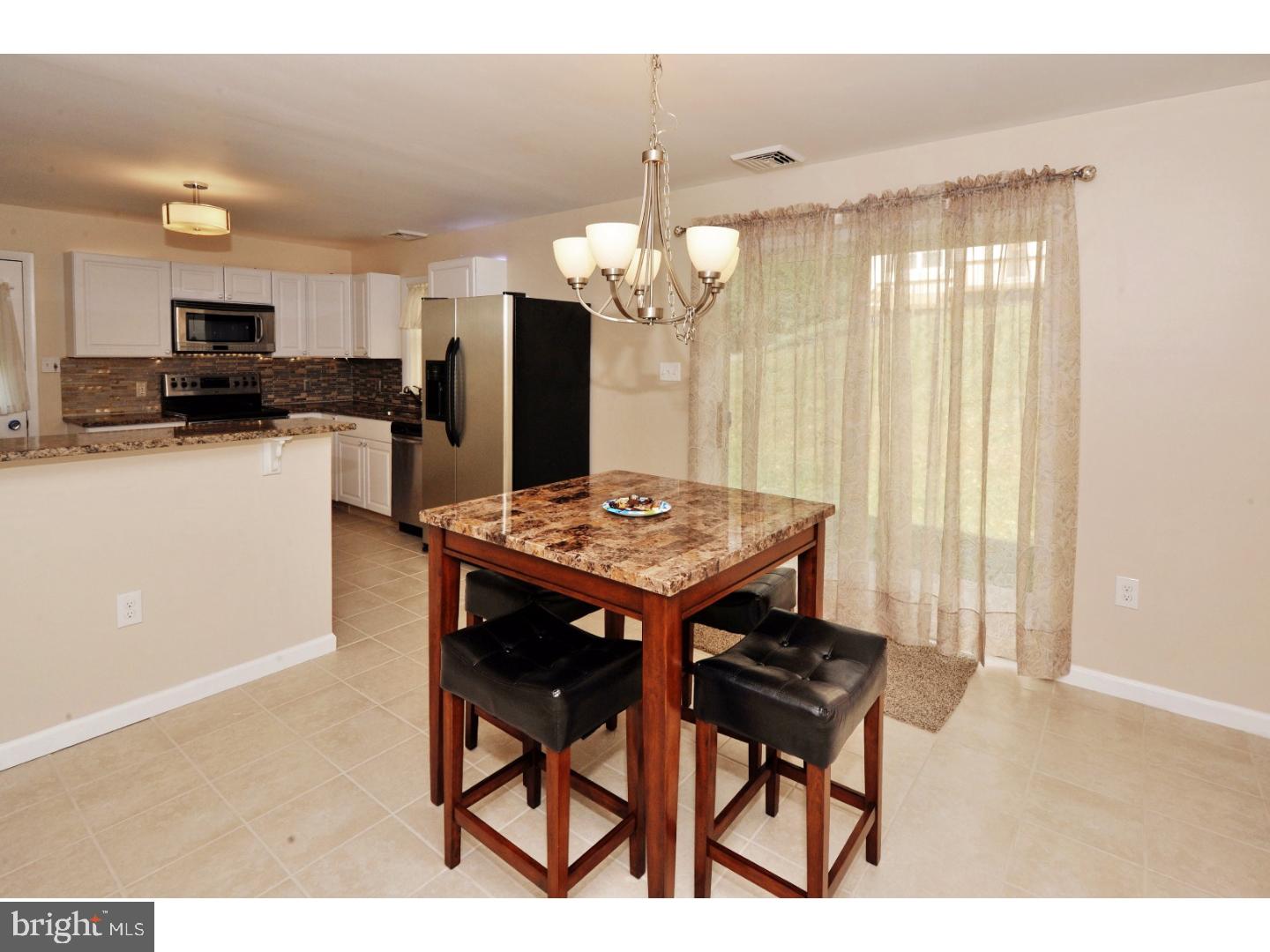 369 Rugby Road Birdsboro, PA 19508 - Photo 7 of 25 Dining Room