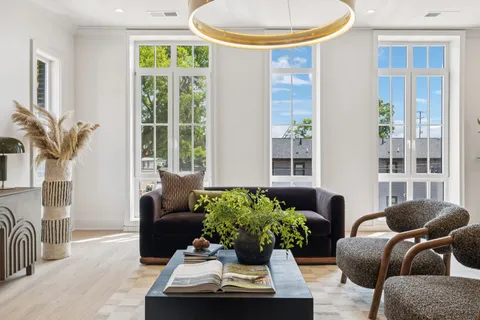 $2,525,000 | 1607 B 4th Avenue North, Nashville, TN 37208