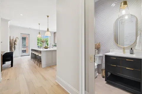 $2,525,000 | 1607 B 4th Avenue North, Nashville, TN 37208