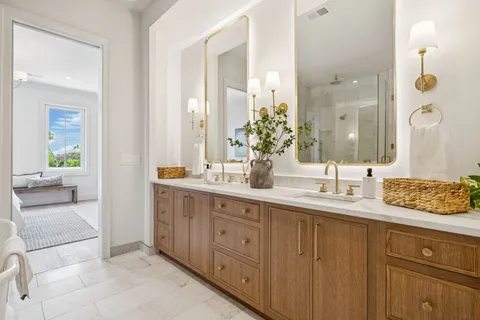 $2,525,000 | 1607 B 4th Avenue North, Nashville, TN 37208