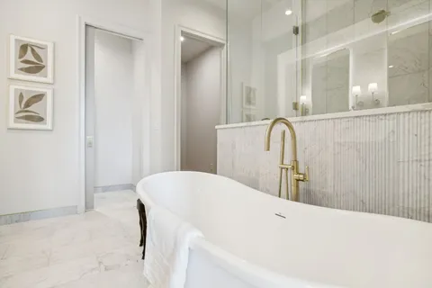 $2,525,000 | 1607 B 4th Avenue North, Nashville, TN 37208