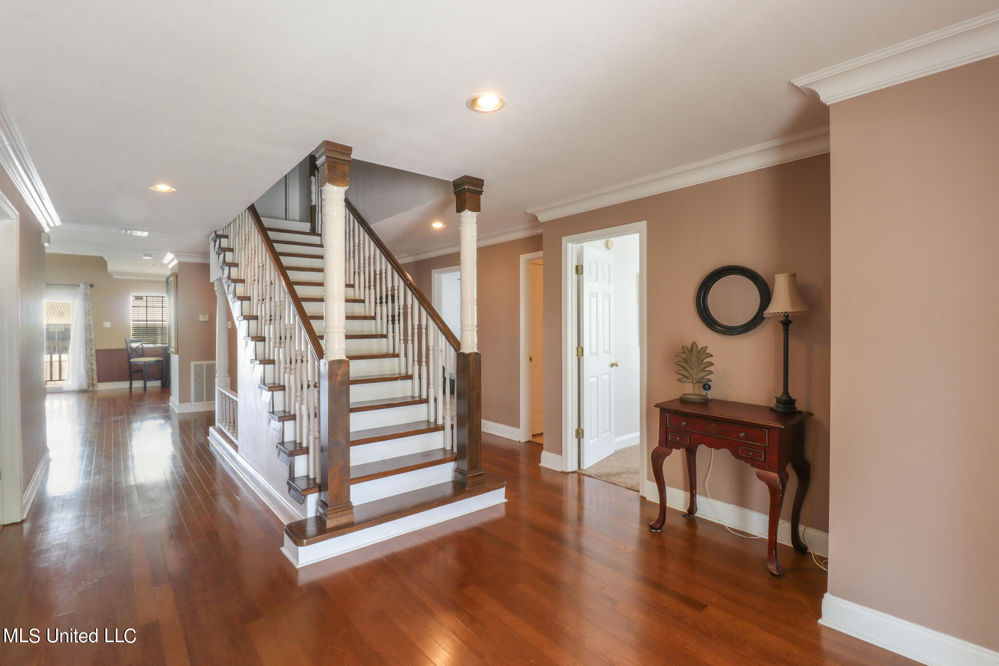 113 Ridgewood Drive Pass Christian, MS 39571 - Photo 5 of 34 entry
