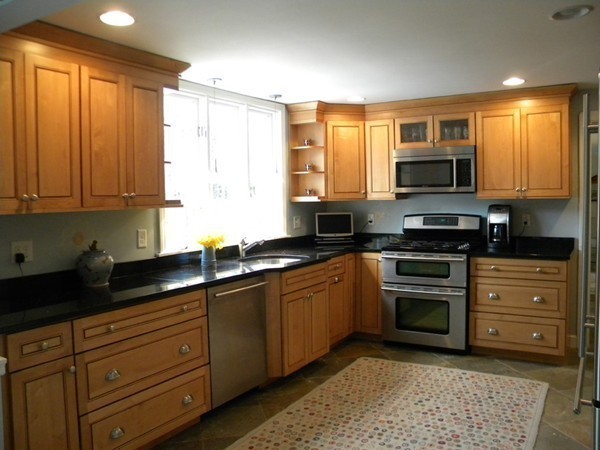 39 Balcom Road Sudbury, MA 01776 - Photo 7 of 28 Gallery Image 7