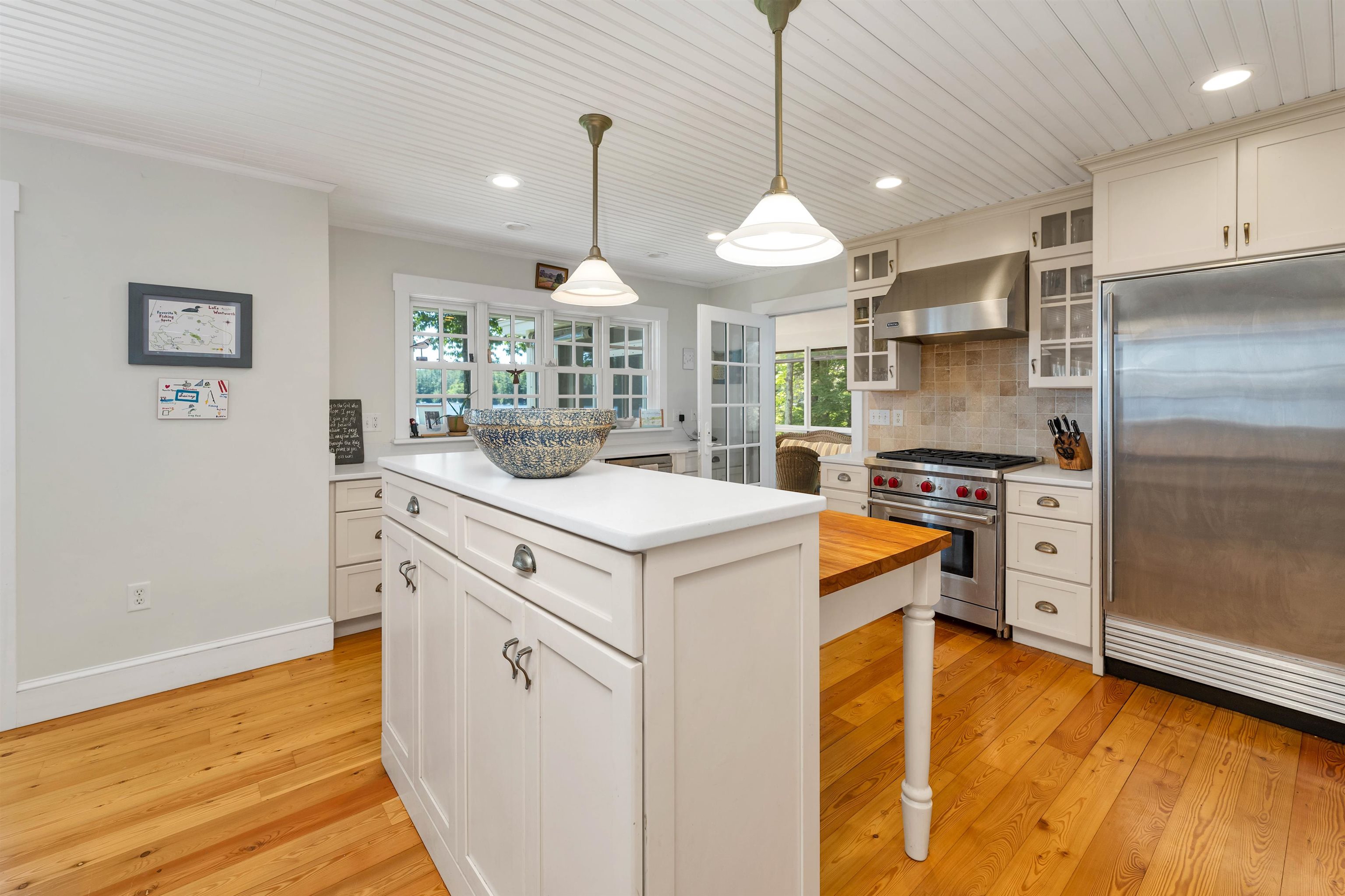 140 Holden Shore Road Wolfeboro, NH 03894 - Photo 18 of 58