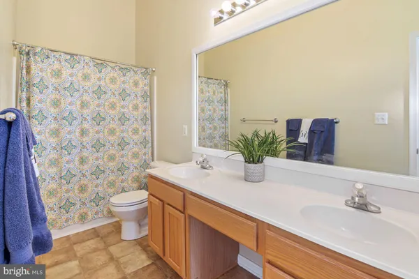 $2,750 | 29 Harbour Heights Drive, Annapolis, MD 21401
