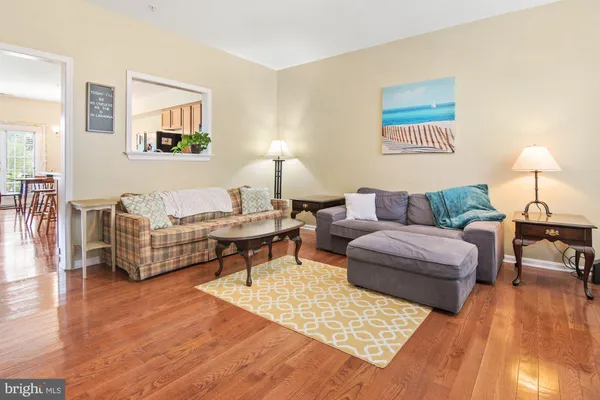 $2,750 | 29 Harbour Heights Drive, Annapolis, MD 21401