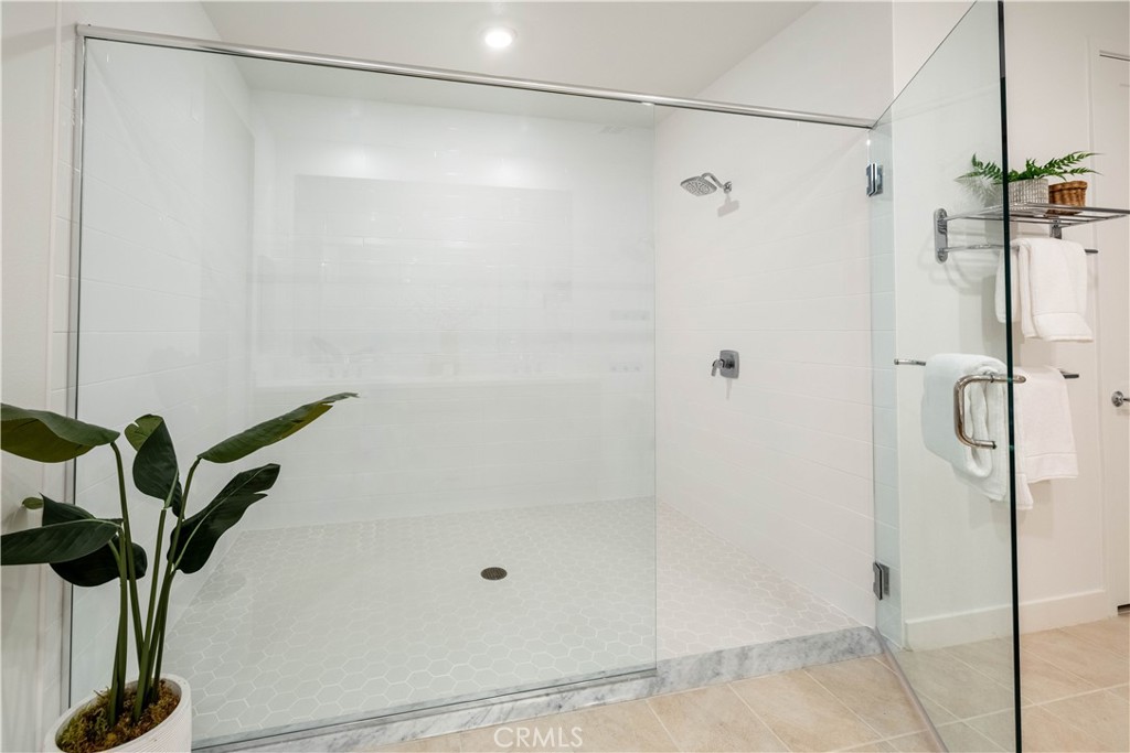 1107 Rivington Irvine, CA 92612 - Photo 17 of 73