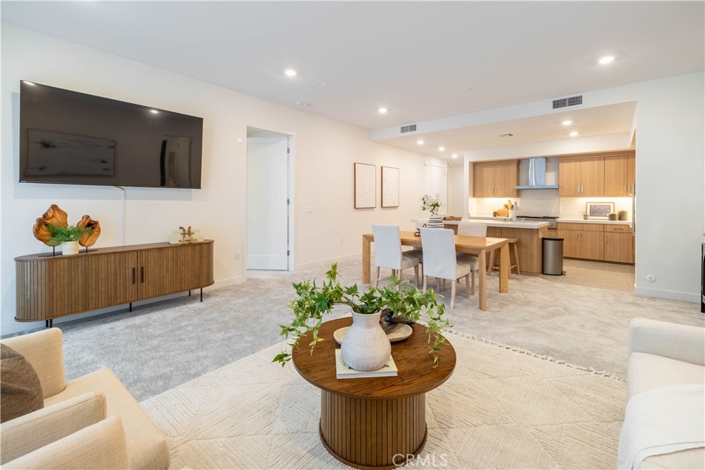 1107 Rivington Irvine, CA 92612 - Photo 9 of 73