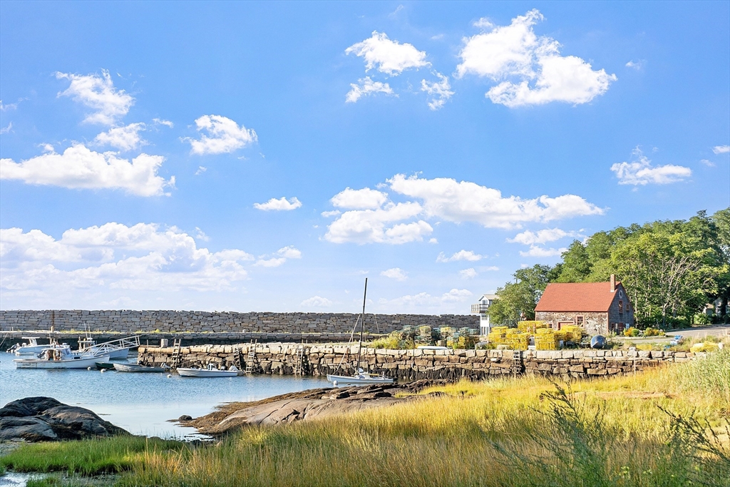 1101 Washington Street, Unit WINTER Gloucester, MA 01930 - Photo 6 of 41 a view of a city