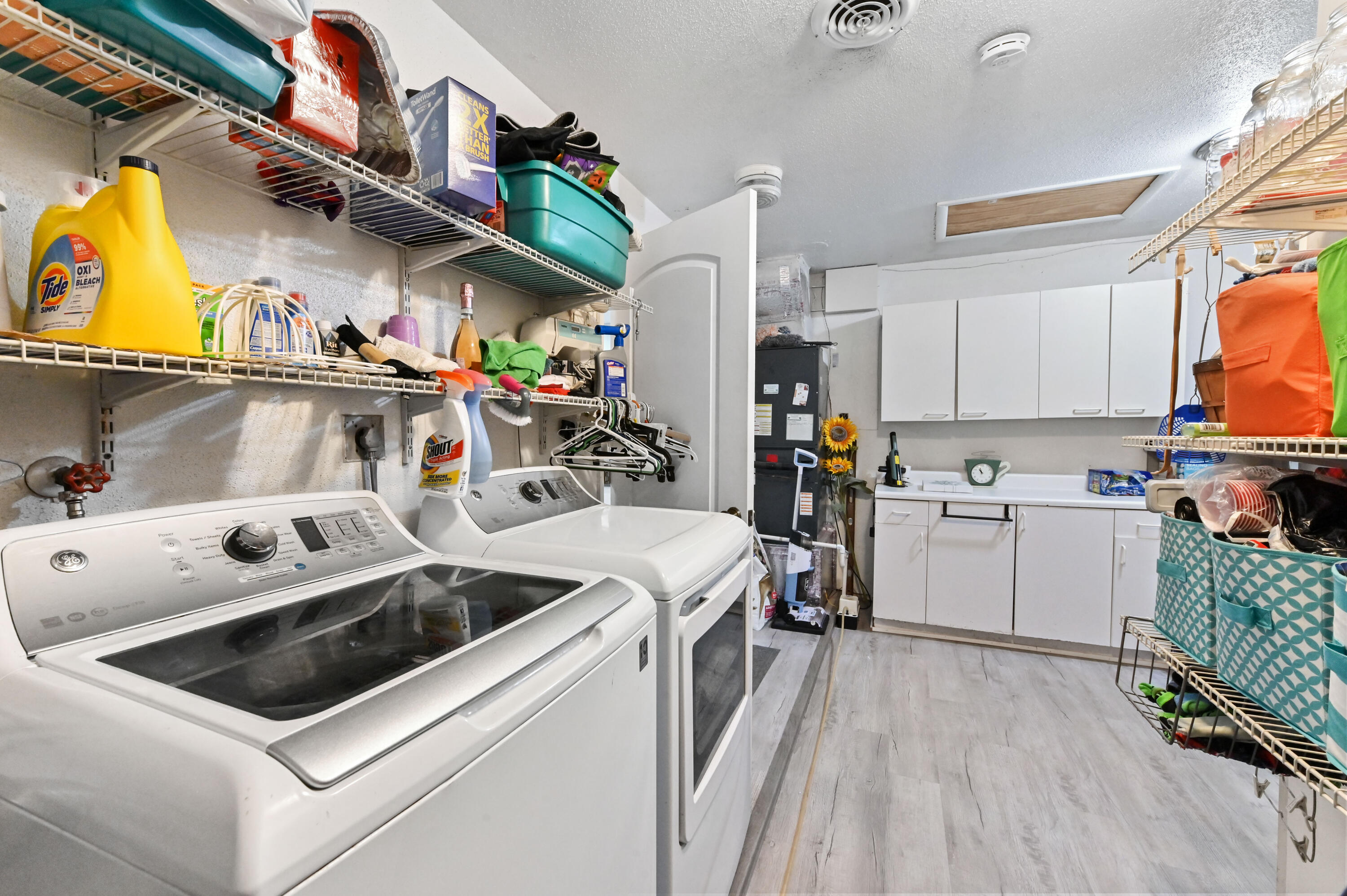 7639 St Andrews Road Lake Worth, FL 33467 - Photo 15 of 37 18 laundry 01