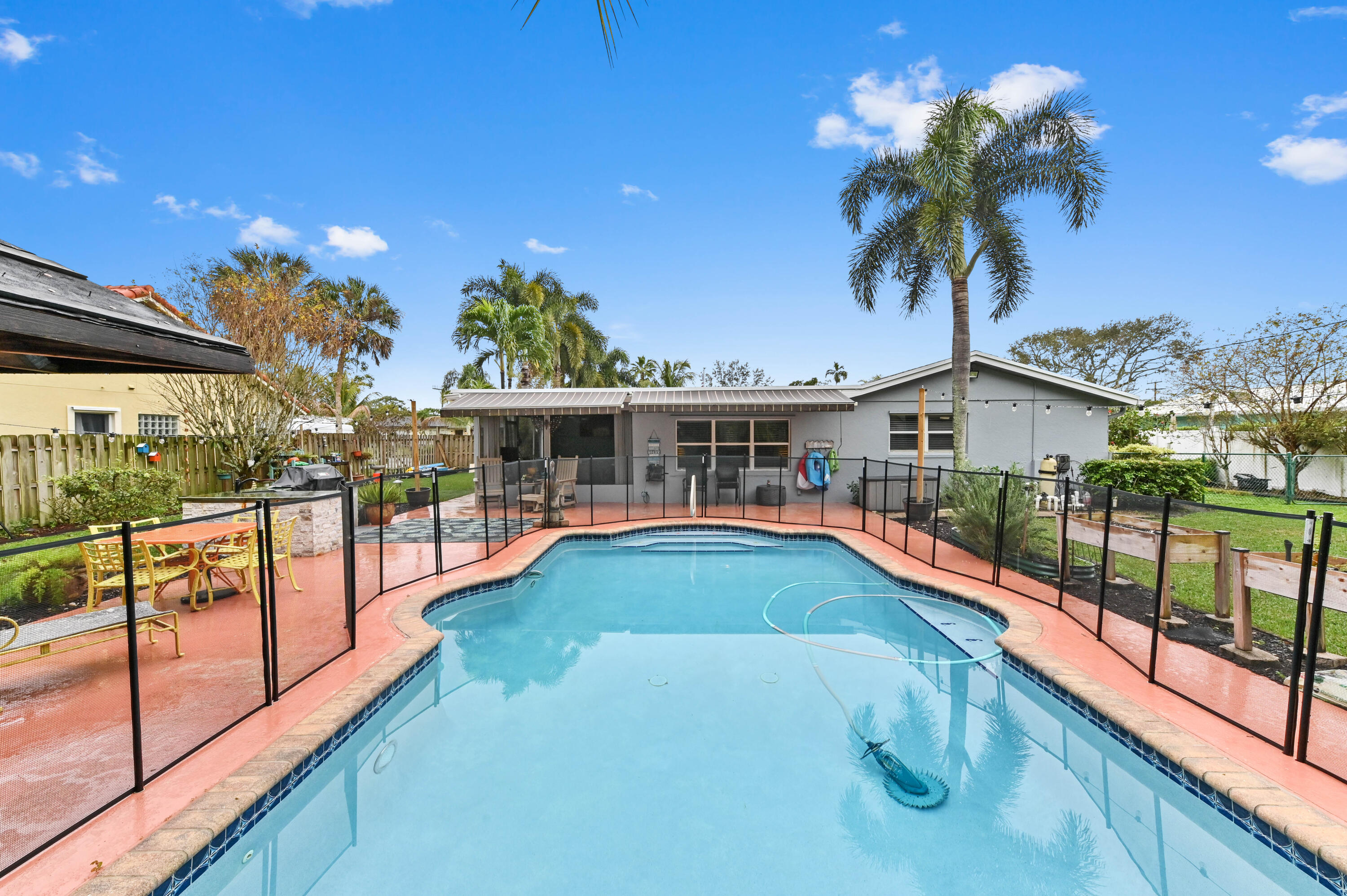 7639 St Andrews Road Lake Worth, FL 33467 - Photo 26 of 37 31 pool 07