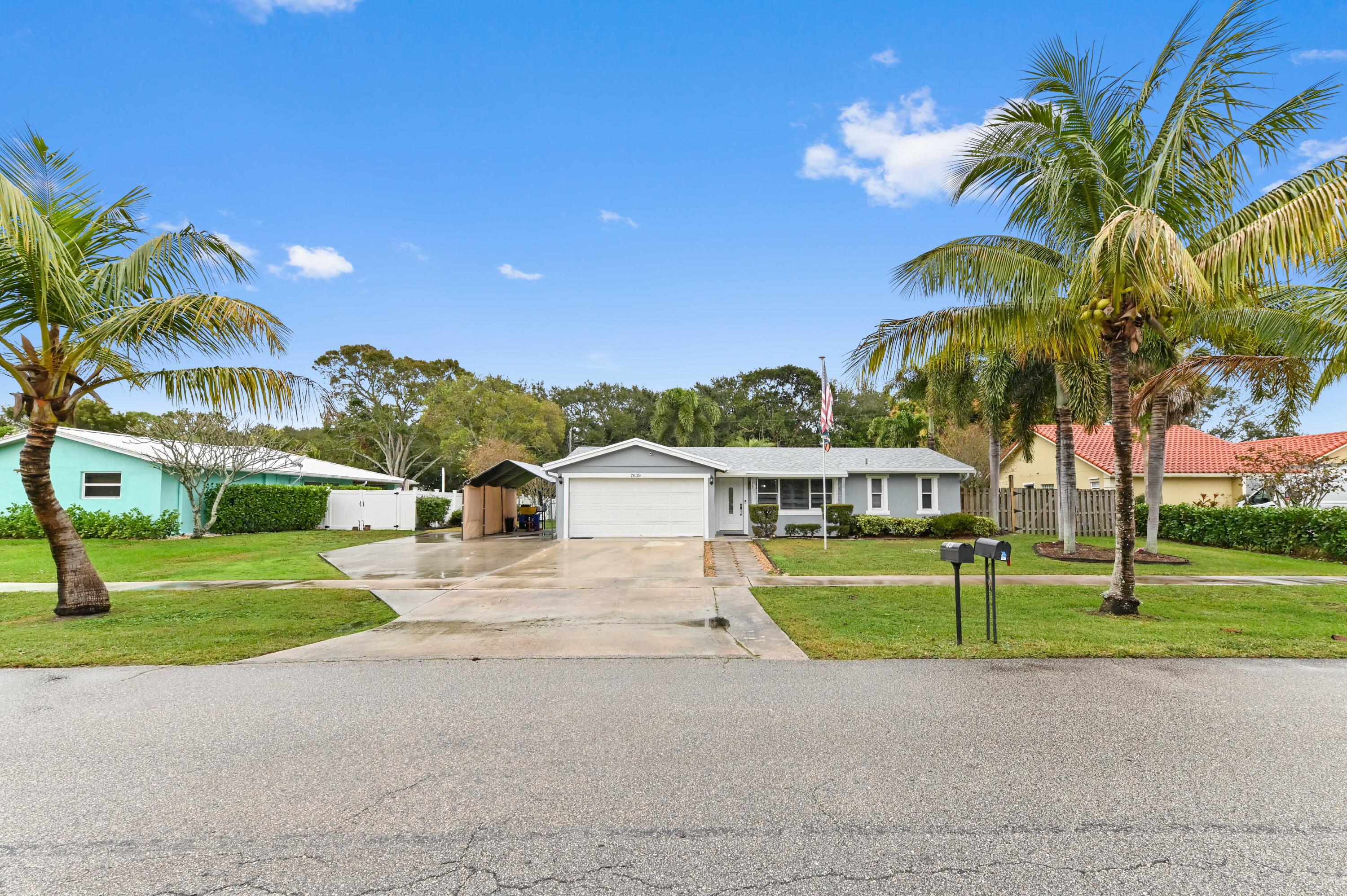 7639 St Andrews Road Lake Worth, FL 33467 - Photo 35 of 37 01 Front 01