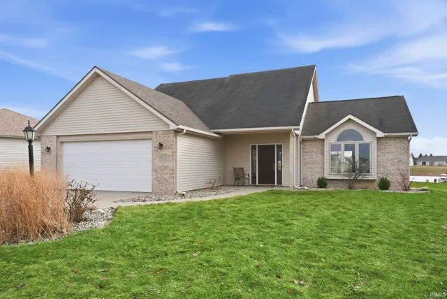 $299,900 | 3315 Crooked Cove, Fort Wayne, IN 46818