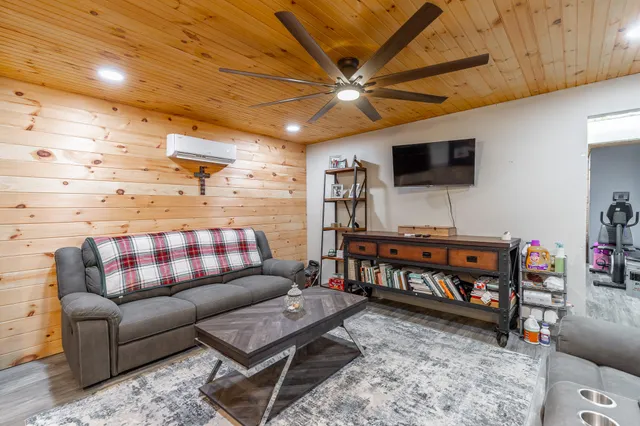 $875,000 | 17278 Highway 27, Trion, GA 30753