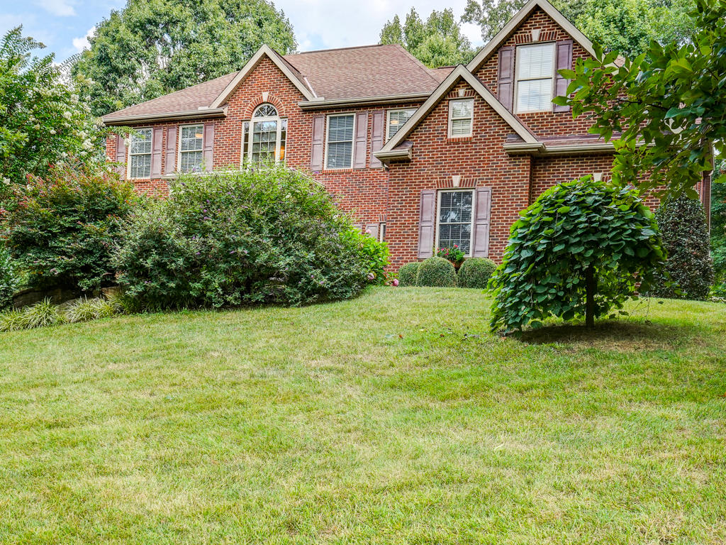131 Allison Timbers Road Piney Flats, TN 37686 - Photo 3 of 79 131 Allison Timbers Rd MLS003