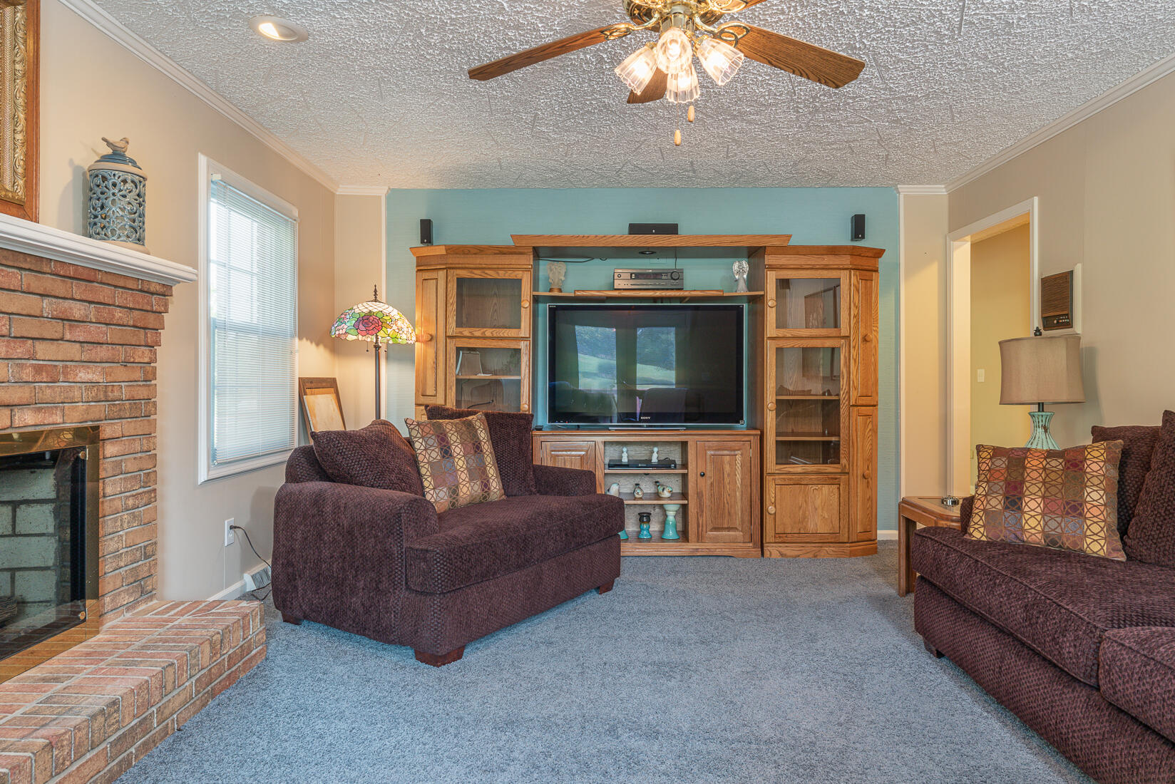 1452 West Ruritan Road Roanoke, VA 24012 - Photo 13 of 49 Family Room