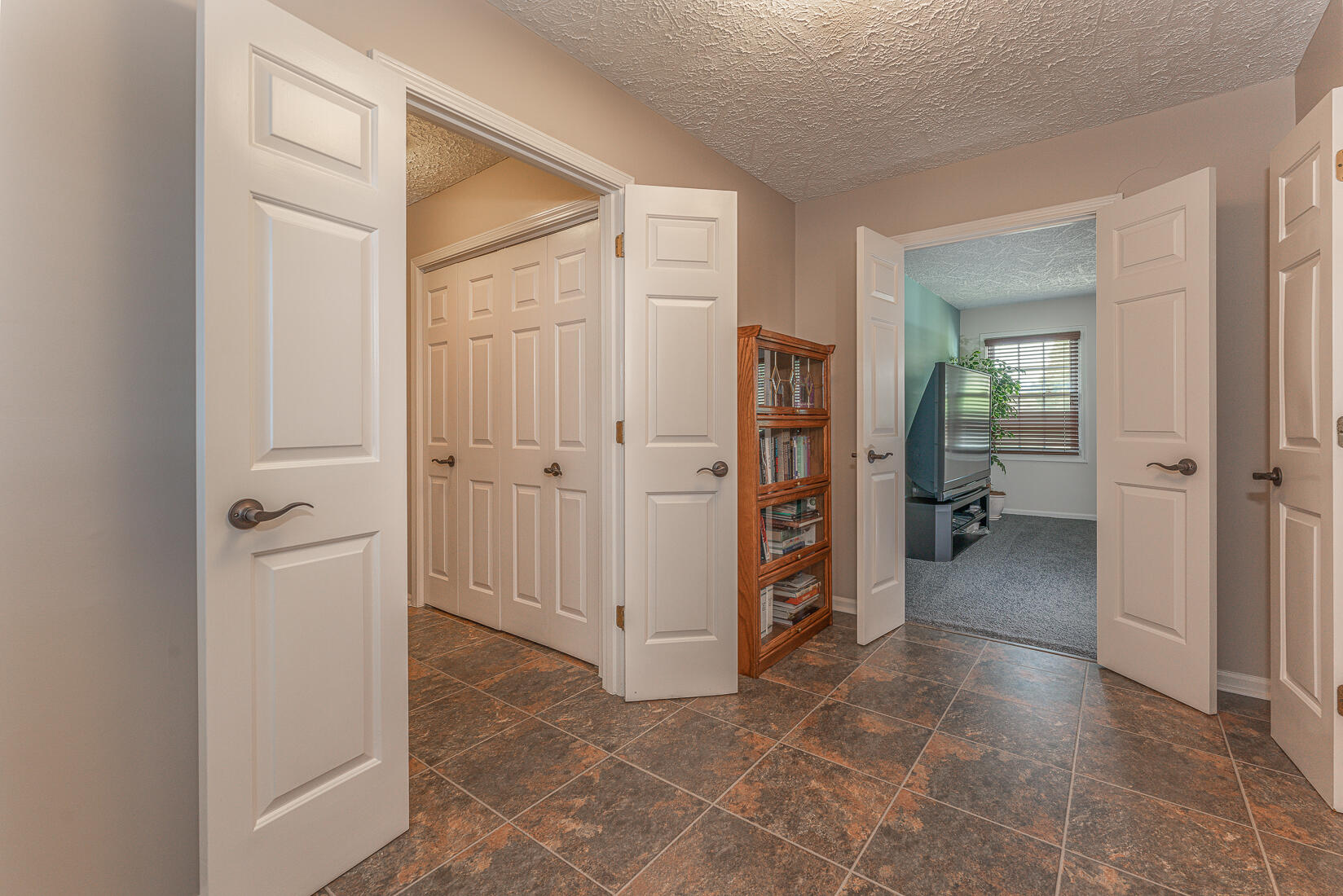 1452 West Ruritan Road Roanoke, VA 24012 - Photo 23 of 49 To Garage