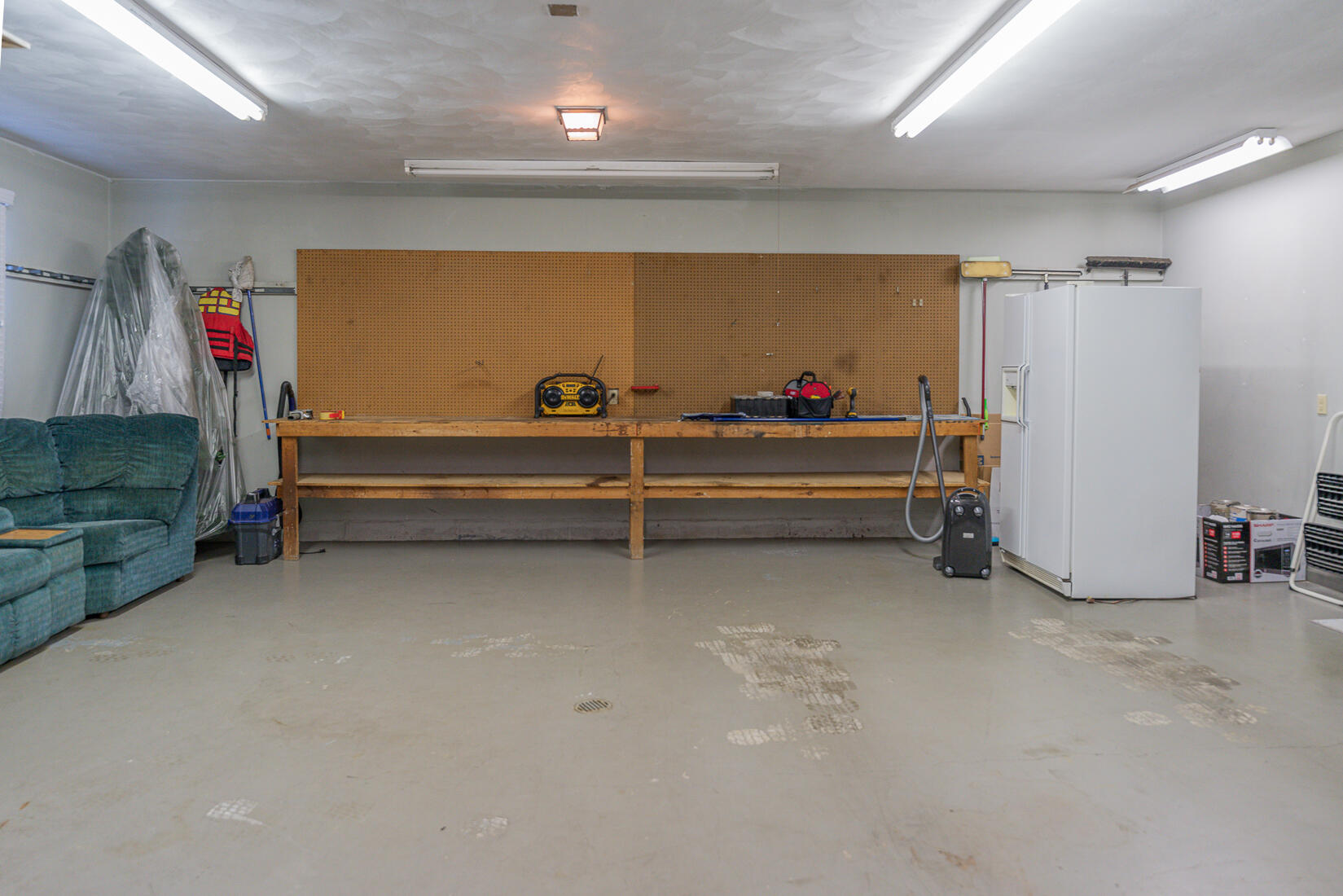 1452 West Ruritan Road Roanoke, VA 24012 - Photo 42 of 49 Garage