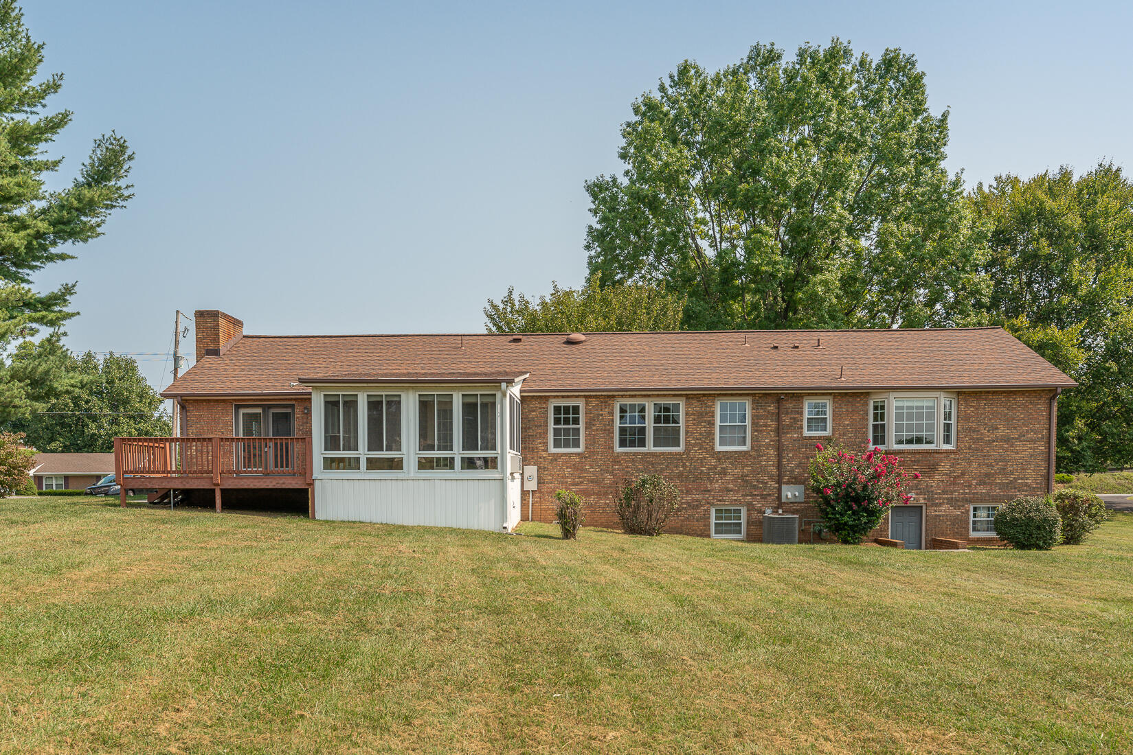1452 West Ruritan Road Roanoke, VA 24012 - Photo 43 of 49 Back