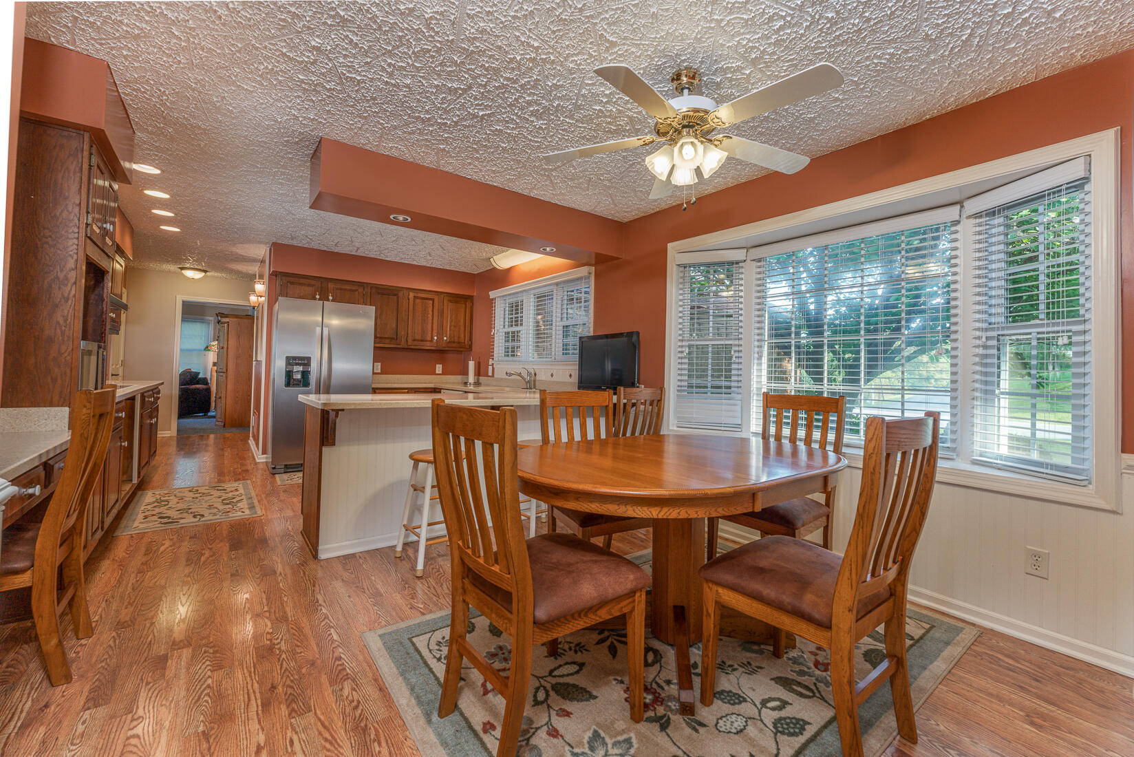 1452 West Ruritan Road Roanoke, VA 24012 - Photo 6 of 49 Kitchen
