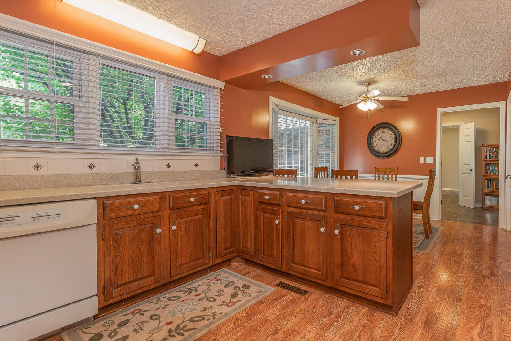 1452 West Ruritan Road Roanoke, VA 24012 - Photo 8 of 49 Kitchen