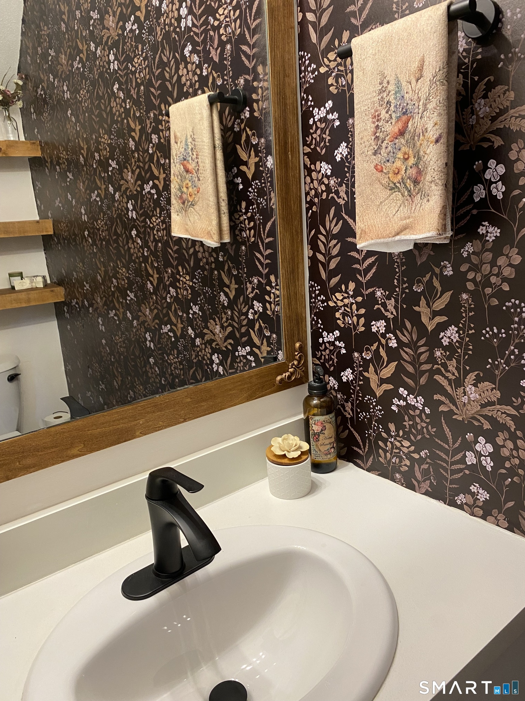 585 Park Road, Unit 58 Waterbury, CT 06708 - Photo 9 of 23 Half bath lower level