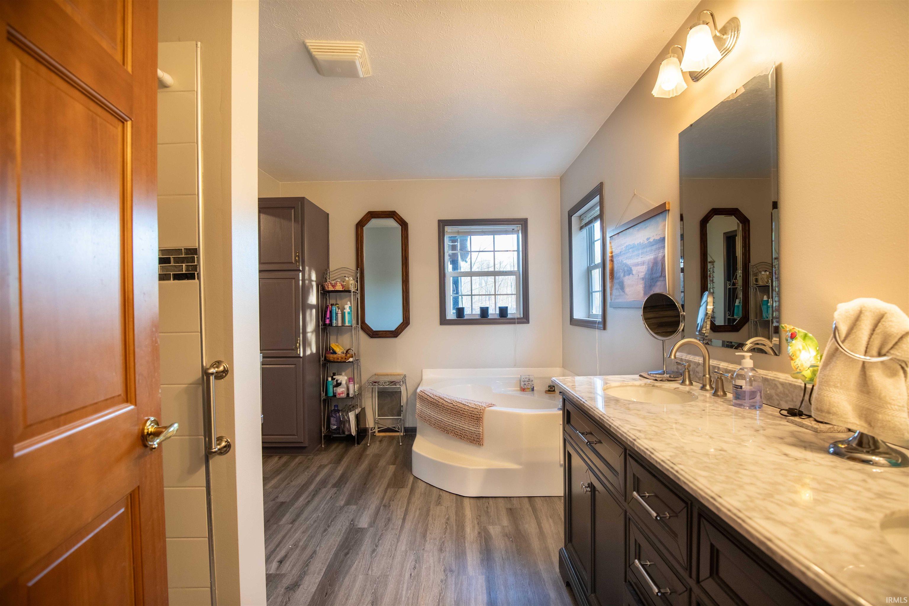 4617 Pottawatomie Pt Road Logansport, IN 46947 - Photo 11 of 33