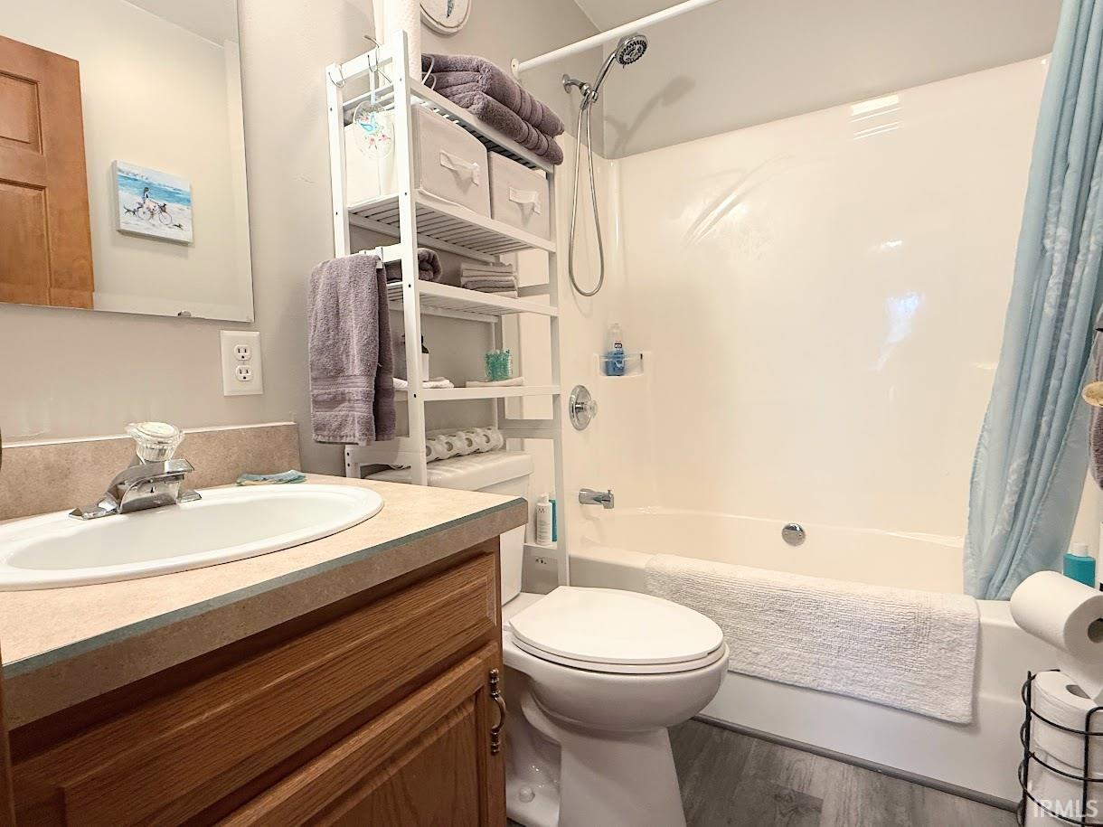 4617 Pottawatomie Pt Road Logansport, IN 46947 - Photo 16 of 33