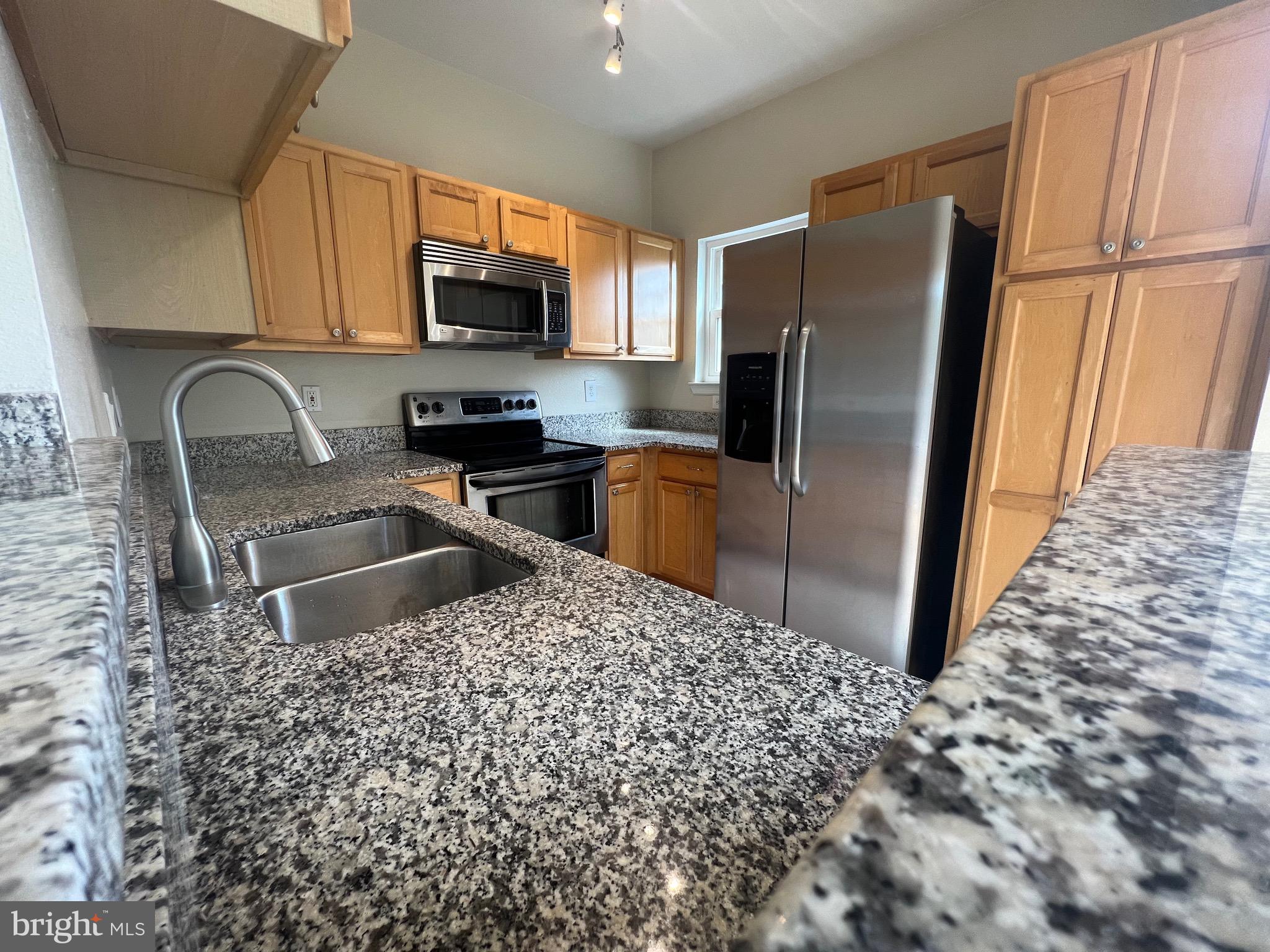 1550 Spring Gate Dr., Unit 8302 McLean, VA 22102 - Photo 18 of 40