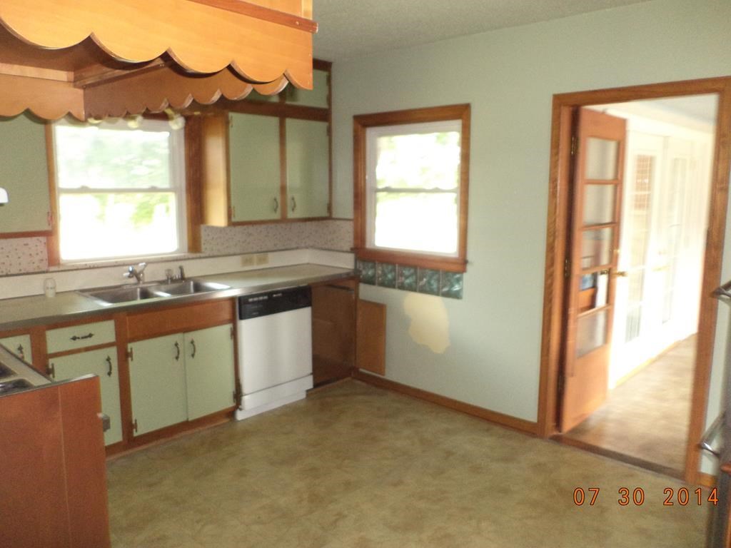13179 3rd Road Plymouth, IN 46563 - Photo 7 of 20