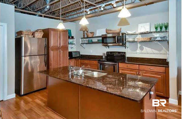 308 St Louis Street, Unit 110 Mobile, AL 36602 - Photo 10 of 19