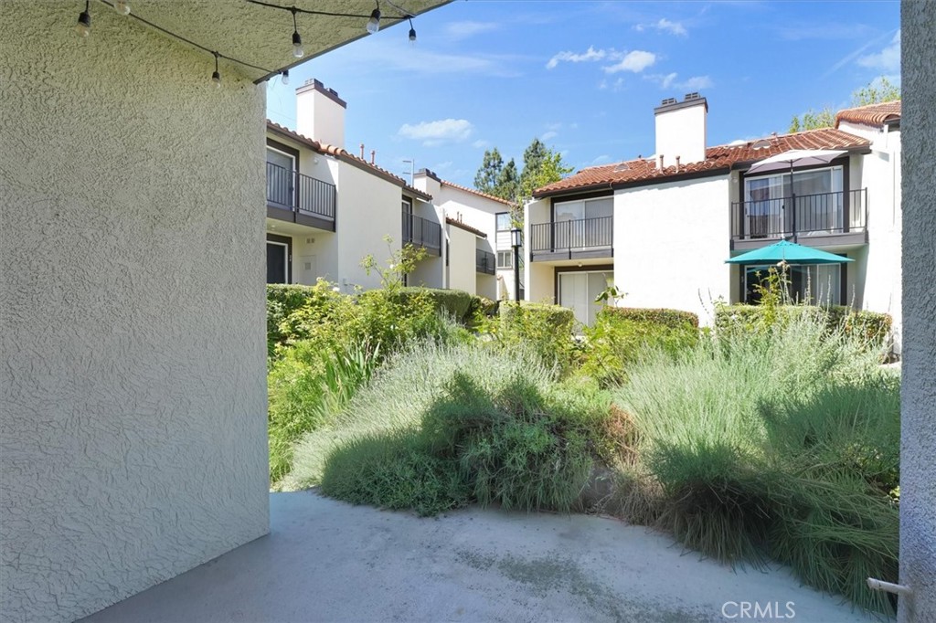 5610 Las Virgenes Road, Unit 50 Calabasas, CA 91302 - Photo 37 of 40 a view of a back yard
