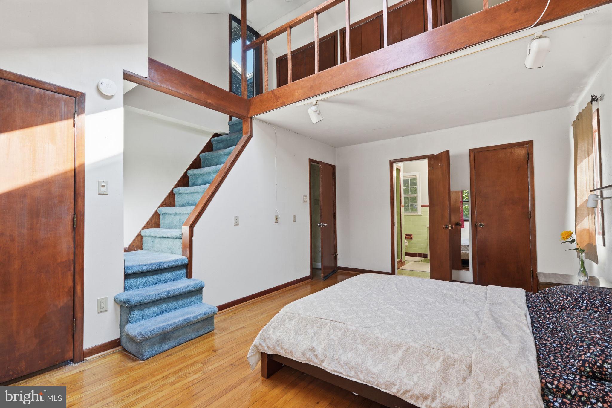 1102 Orleans Road Cheltenham, PA 19012 - Photo 18 of 39
